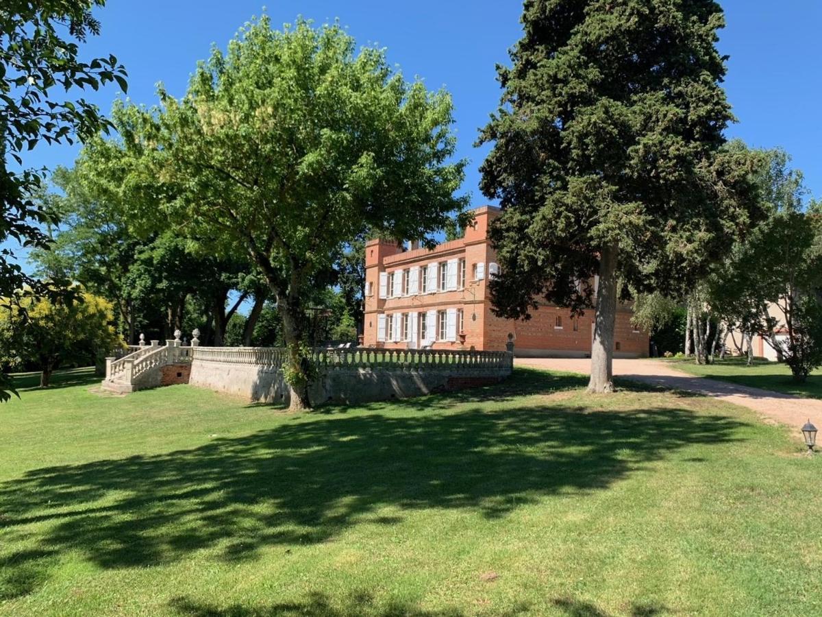 Chateau Ratou Saint-Lys Exterior photo